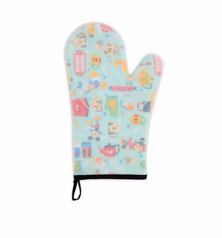 Disney Mousewares Mickey and Friends Silicone Oven Mitt New with Tag