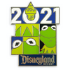 Disney Parks Disneyland 2021 The Muppets Kermit Pin New with Card