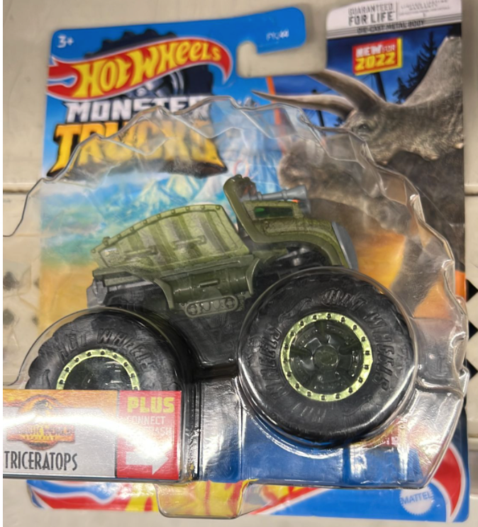 Hot Wheels 2022 Monster Trucks Jurassic World Triceratops New With Box