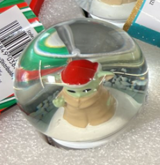 Disney Star Wars Yoda Christmas Mini Snow Globe New With Tag