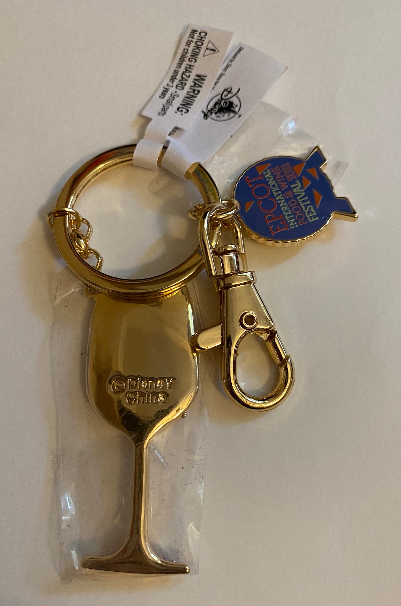 Disney Parks Epcot Food and Wine Festival 2021 Wine Glass Keychain New with Tag