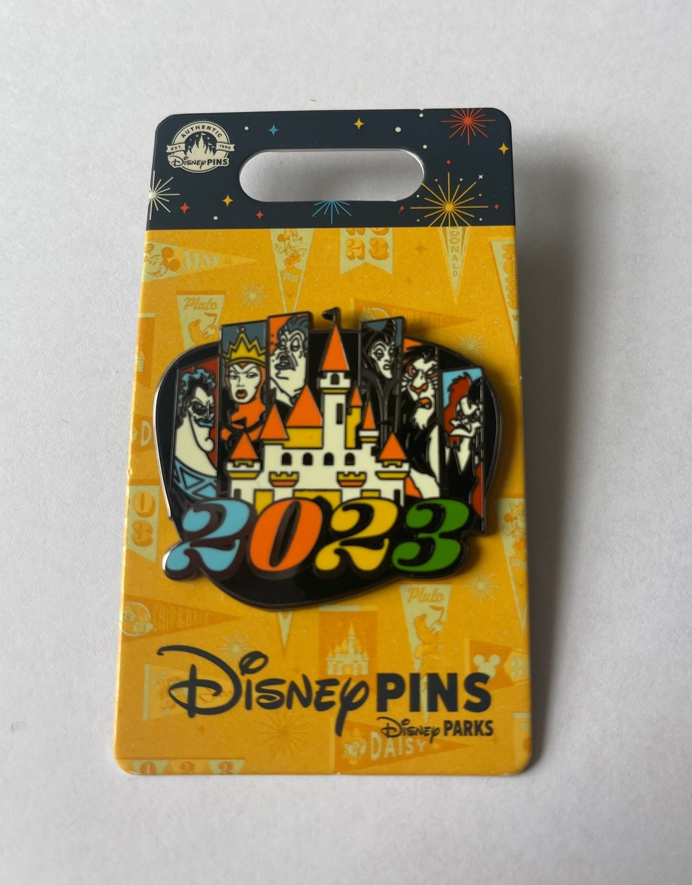 Disney Walt Disney World 2023 Villains Pin New with Card