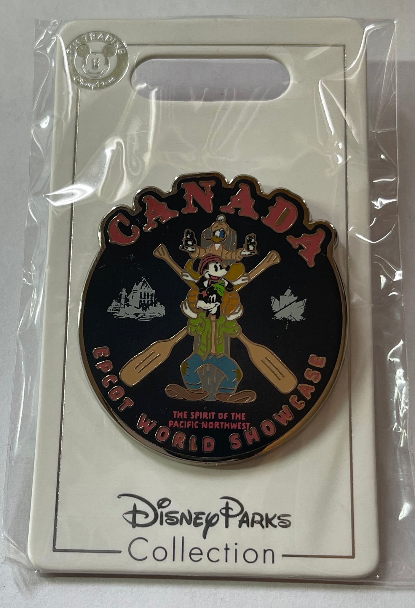Disney Parks Epcot World Showcase Canada Mickey and Friends Pin New with Card