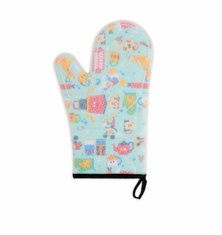 Disney Mousewares Mickey and Friends Silicone Oven Mitt New with Tag