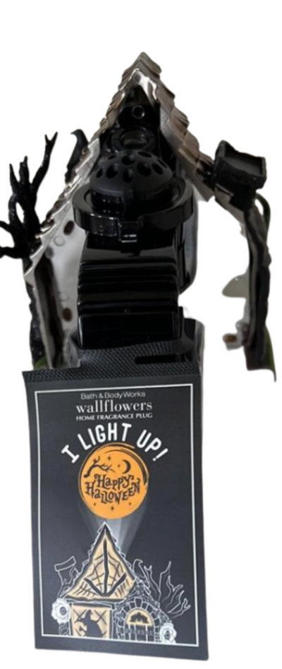 Bath and Body Works Happy Halloween Witch House Projector Wallflowers Plug New