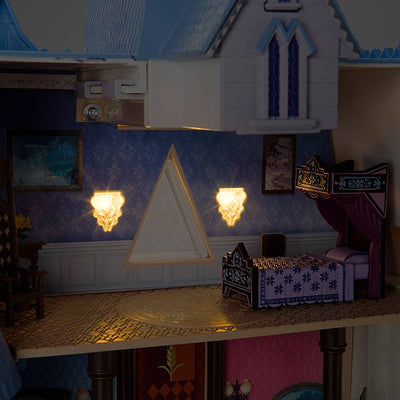 Disney Arendelle Castle Play Set Frozen 2 Anna Elsa Kristoff Olaf Sven New