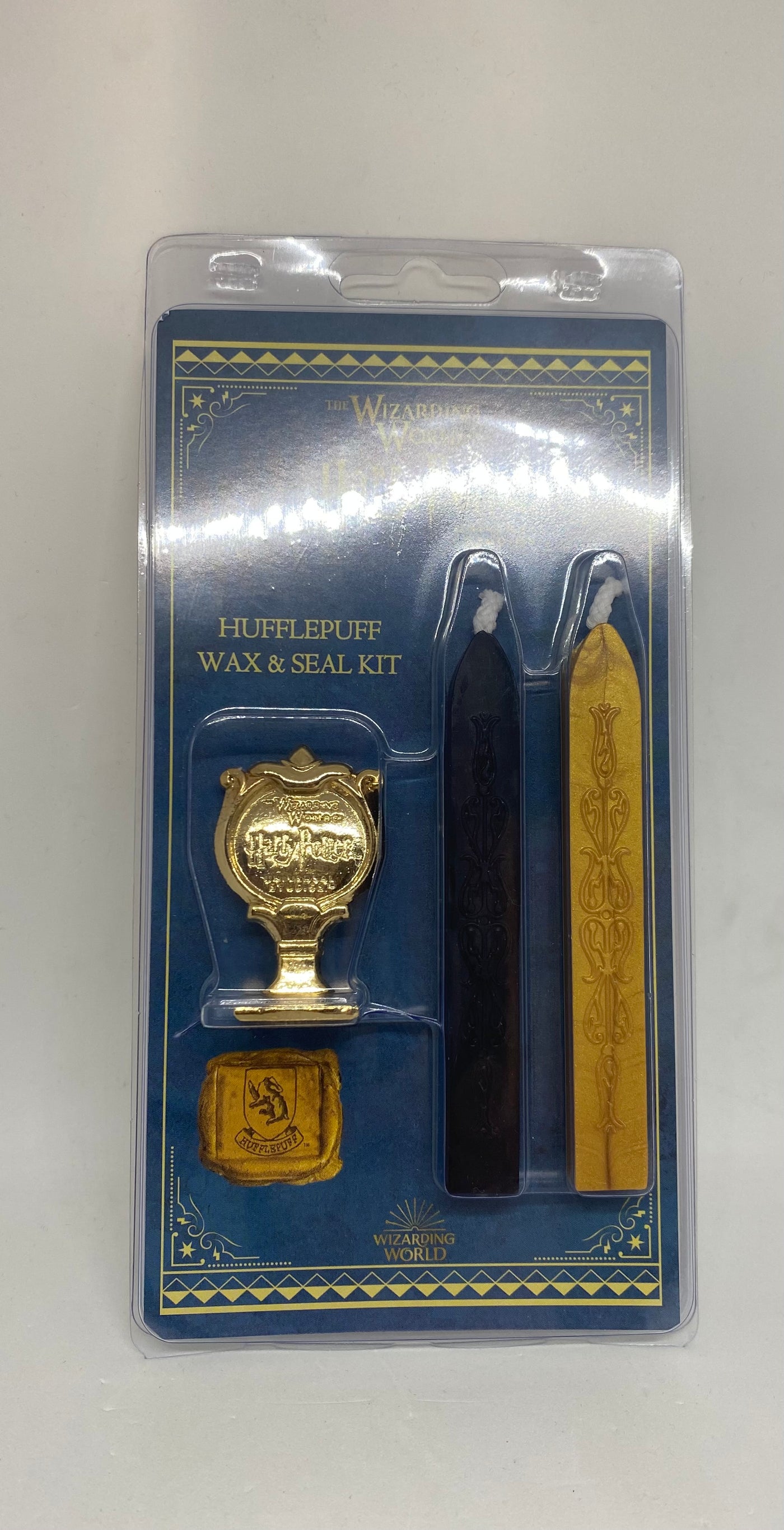 Universal Studios Harry Potter Hufflepuff Wax & Seal Kit New