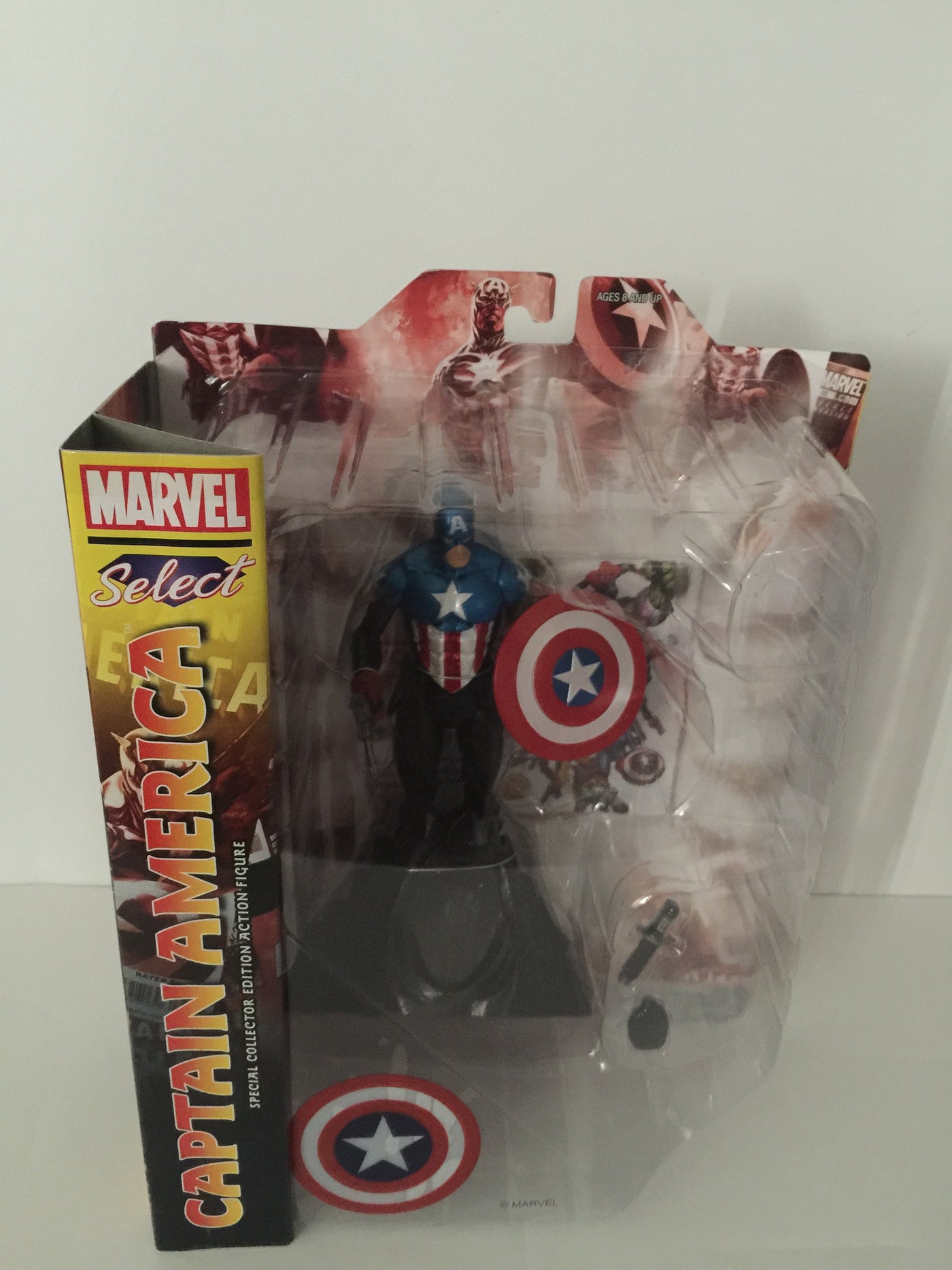 Disney Store Captain America Action Figure Marvel Select 7'' New With Box