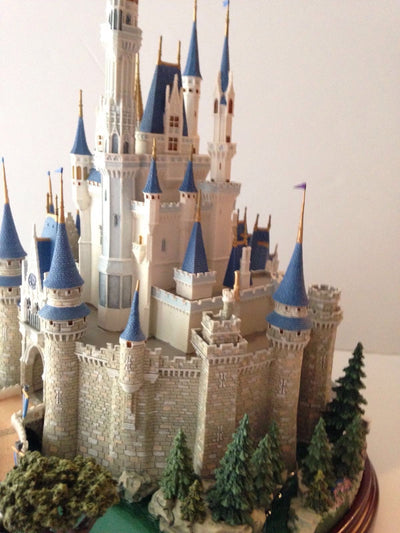 Disney Parks Main Street Figure Cinderella Castle by Olszewski New with Box