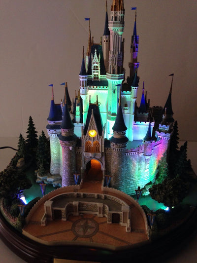 Disney Parks Main Street Figure Cinderella Castle by Olszewski New with Box
