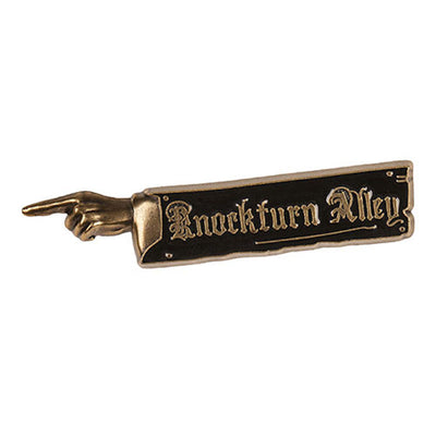Universal Studios Wizarding Harry Potter Knockturn Alley Pin Sign New with Card