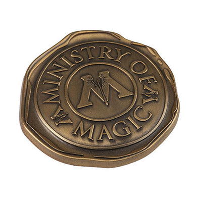 Universal Studios Harry Potter Ministry of Magic Seal Pin New with Card