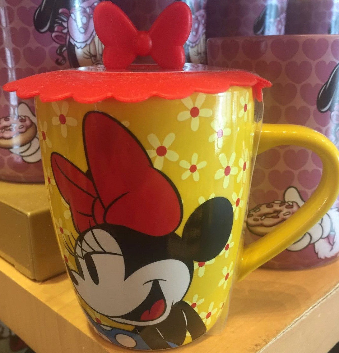 Disney Parks Minnie Mouse Bow Ceramic Coffee Mug with Silicon Lid New