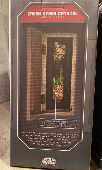 Disney Parks Star Wars Galaxy's Edge Green Kyber Crystal With Light Effect New