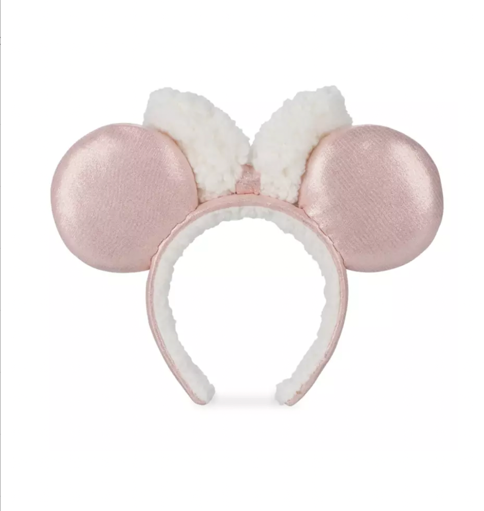 Disney Minnie Sherpa Winter Ear Headband Stacy Cozy Holiday New with Tag