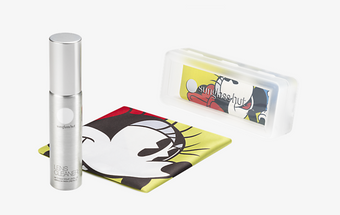 Disney Fab 5 Minnie Sunglass Hut Limited Cleaning Cloth Kit New with Case