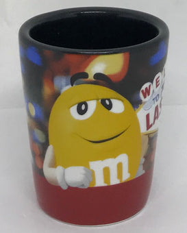 M&M's World Welcome to Fabulous Las Vegas Sign Yellow and Red Character Shot New