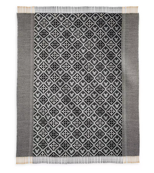 Disney Parks Mickey Mouse Woven Throw Disney Homestead Collection New