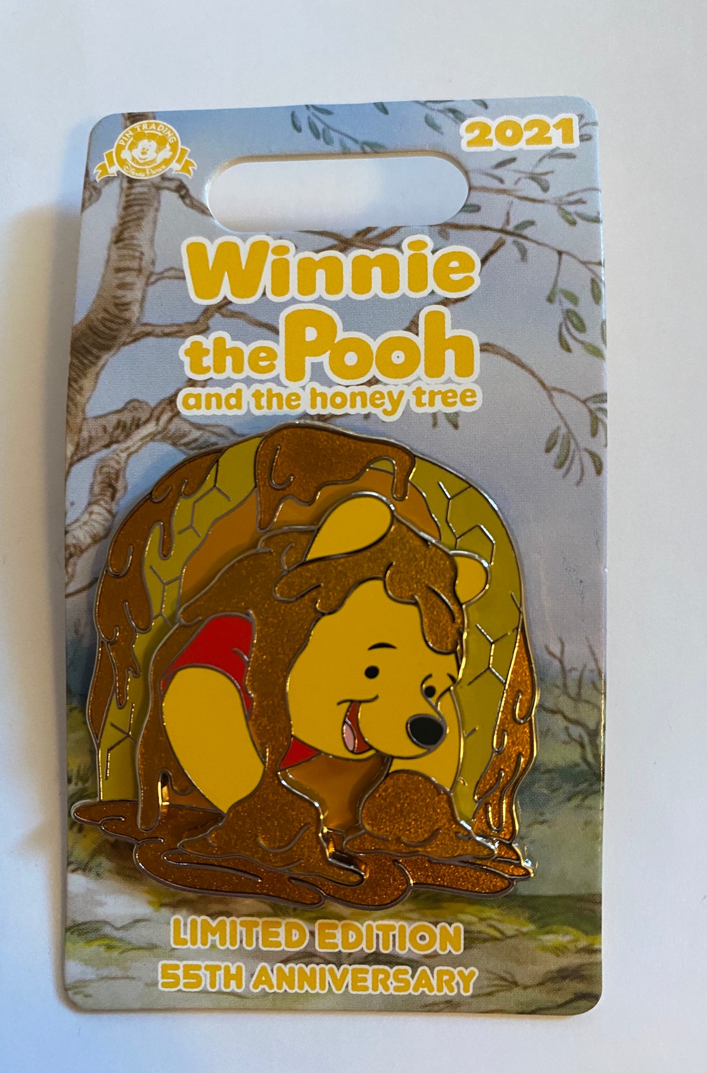 Disney Parks 55th Winnie the Pooh and the Honey Tree Limited Pin New with Card