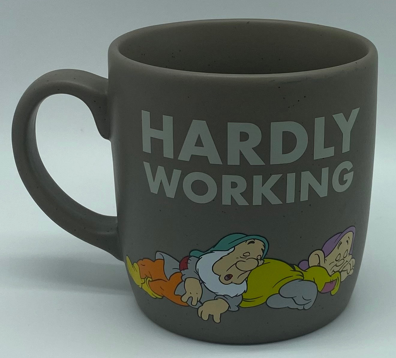 Disney Parks Seven Dwarfs Hardly Working Hard 15oz Ceramic Coffee Mug New