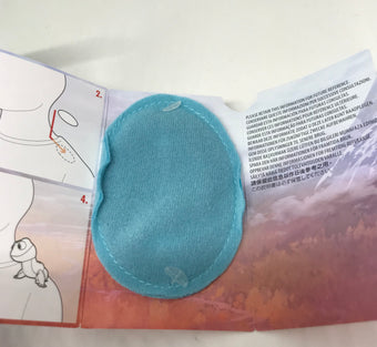 Disney Frozen Salamander Magnetic Shoulder Plush New with Tags