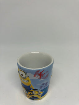 Universal Studios Orlando Despicable Me Approved Minion Mail Shot Glass New