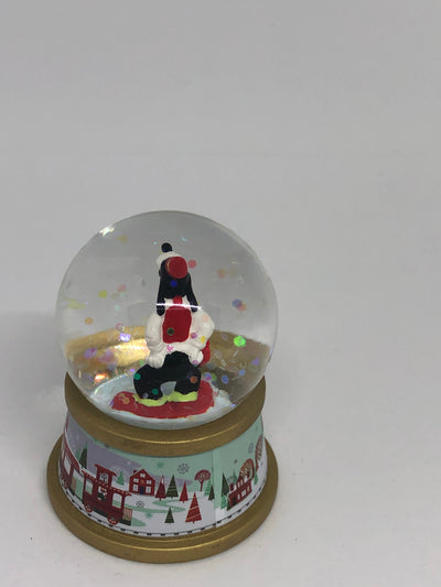Disney Store Goofy Holiday Mini Snow Globe Mystery 2019 New with Box