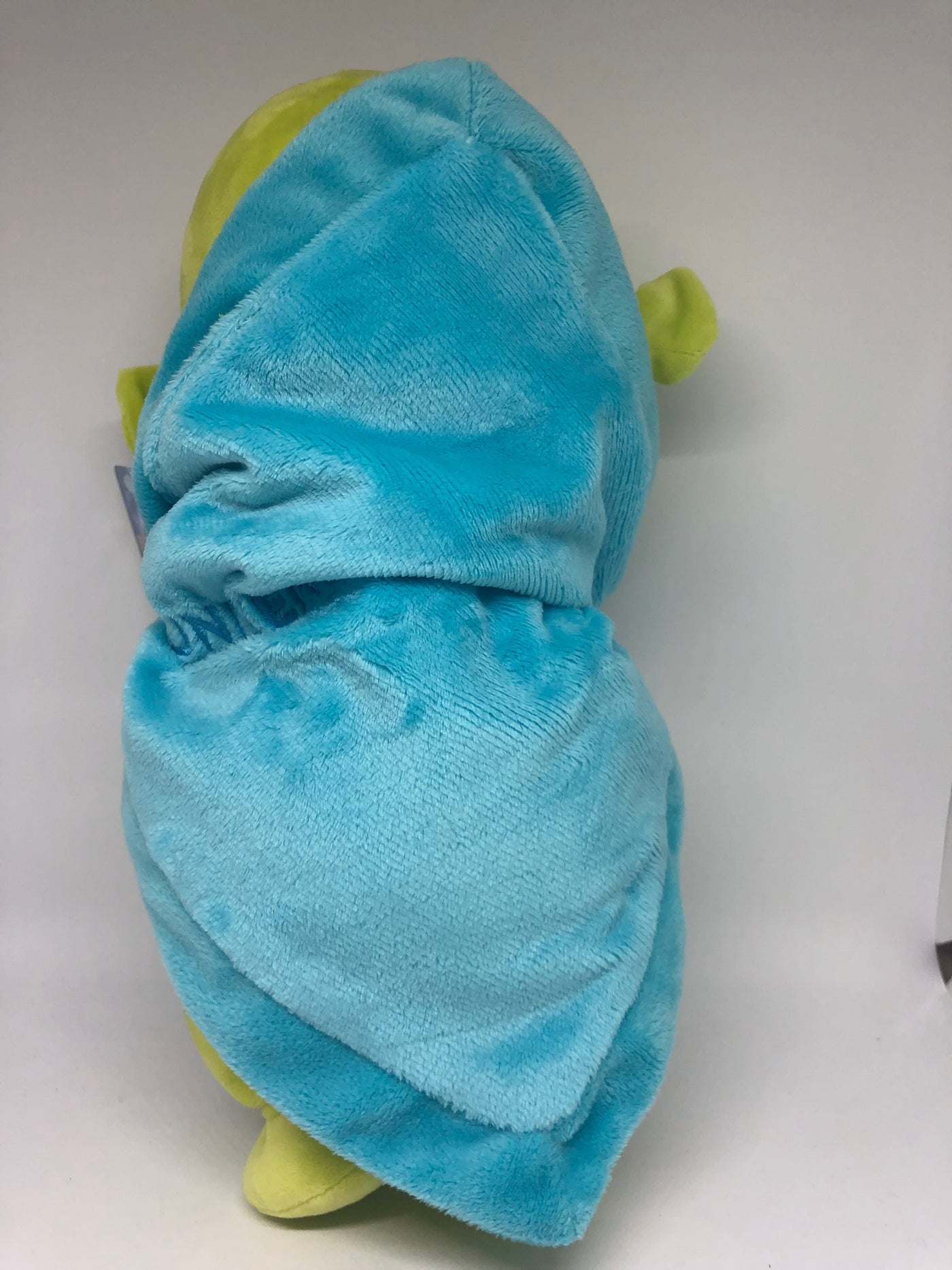 Universal Studios Shrek 4-D Baby Boy in Blanket Plush New With Tags