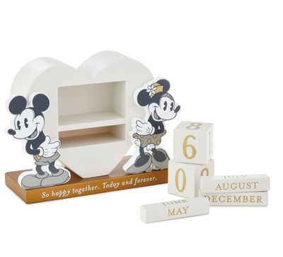 Hallmark Disney Mickey and Minnie Happy Together Perpetual Calendar New