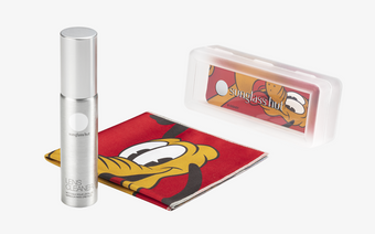 Disney Fab 5 Pluto Sunglass Hut Limited Cleaning Cloth Kit New with Case