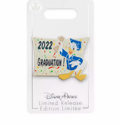 Disney Parks Graduation Day 2022 Donald Duck Pin Limited Release New with Card