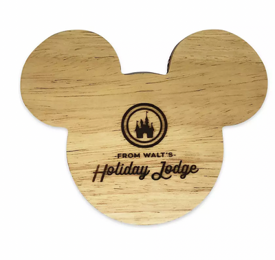 Disney Walt's Lodge Collection Mickey Holiday Christmas Evergreen Scent Candle