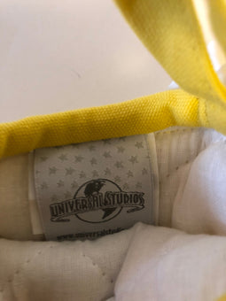 Universal Studios Despicable Me Minions Yellow Oven Mitt New with Tags