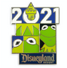 Disney Parks Disneyland 2021 The Muppets Kermit Pin New with Card