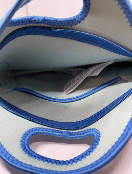 Disney Parks Mickey and Friends Mouse Wares Thermal Lunch Bag New with Tag