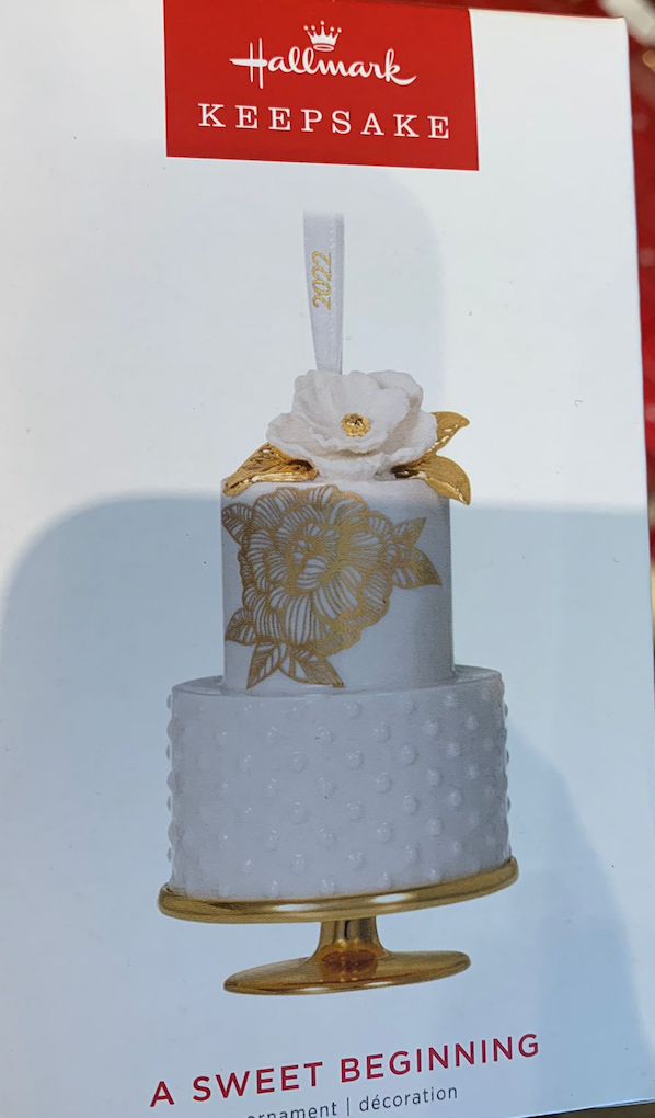 Hallmark 2022 A Sweet Beginning Wedding Cake Christmas Ornament New With Box