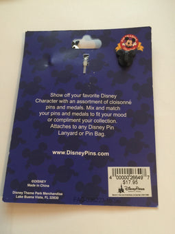 Disney Parks Minnie Mouse Lanyad Medal / Pin New with Card