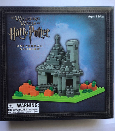 Universal Studios Wizarding World of Harry Potter Hagrid’s Hut Nanoblock Set New