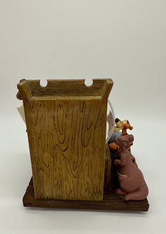 Disney Store Exclusive Winnie the Pooh and Friends Musical Snowglobe New w Box