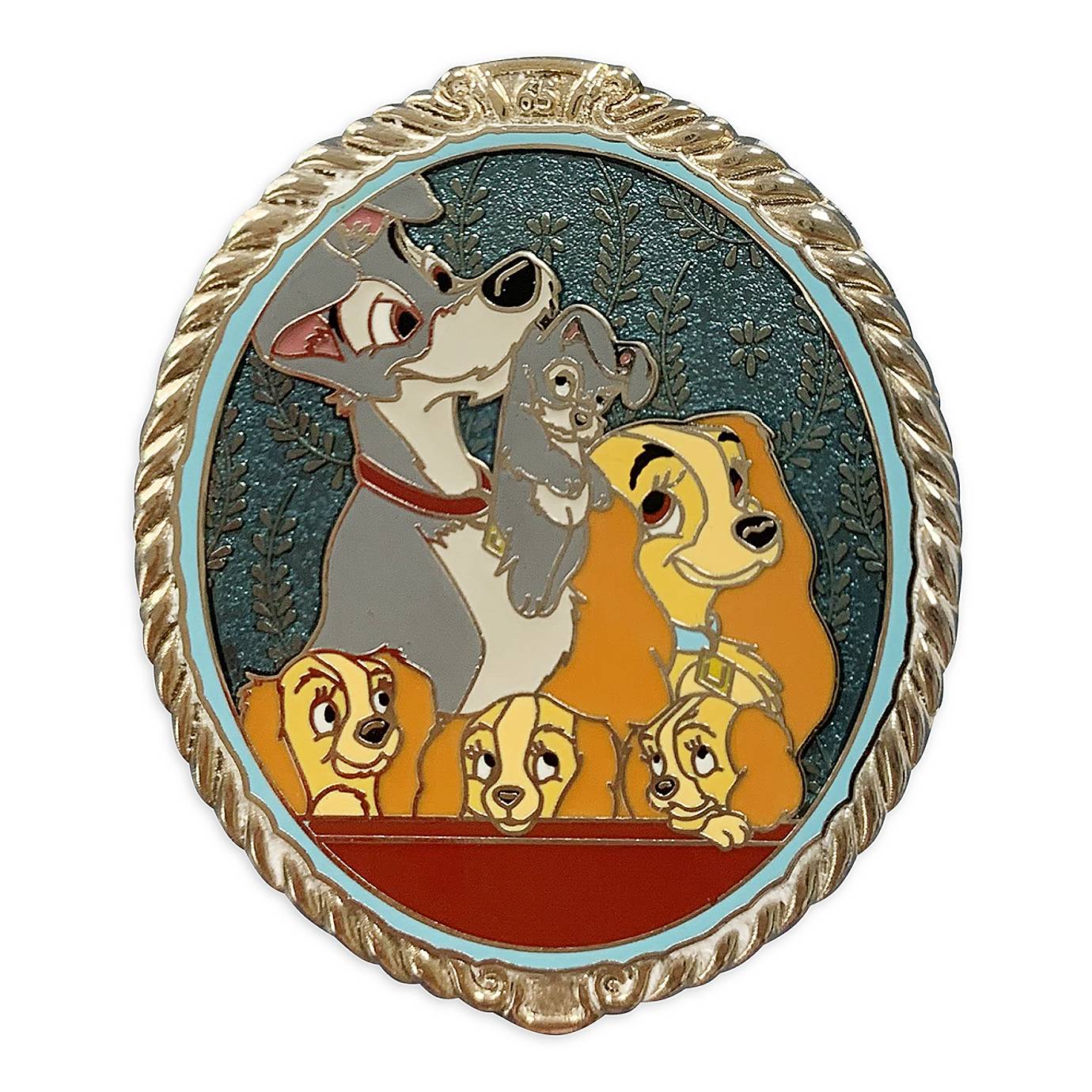 Disney Lady and the Tramp Family Portrait Pin Limited Edition New with Card