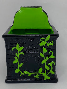 Bath and Body Works 2021 Halloween Haunted House Foaming Soap Holder New