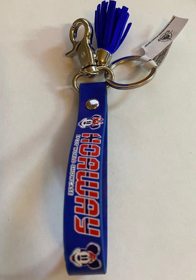 Disney Parks Epcot Norway Pavilion Mickey Minnie Loop Keychain New with Tag