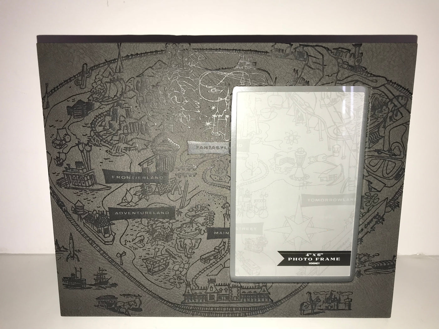 Disney Parks 4"x6" Picture Photo Frame Twenty Eight & Main Leather Magic Kingdom