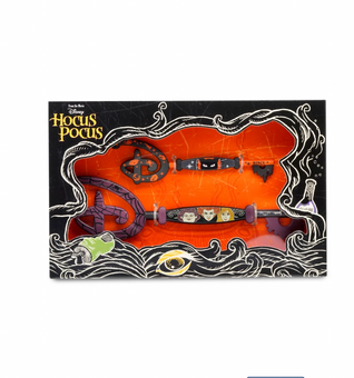 Disney Halloween Hocus Pocus Collectible Key Set New with Box
