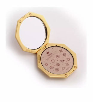 Disney Snow White Princess Signature Compact and Lipstick Set Bésame Limited New