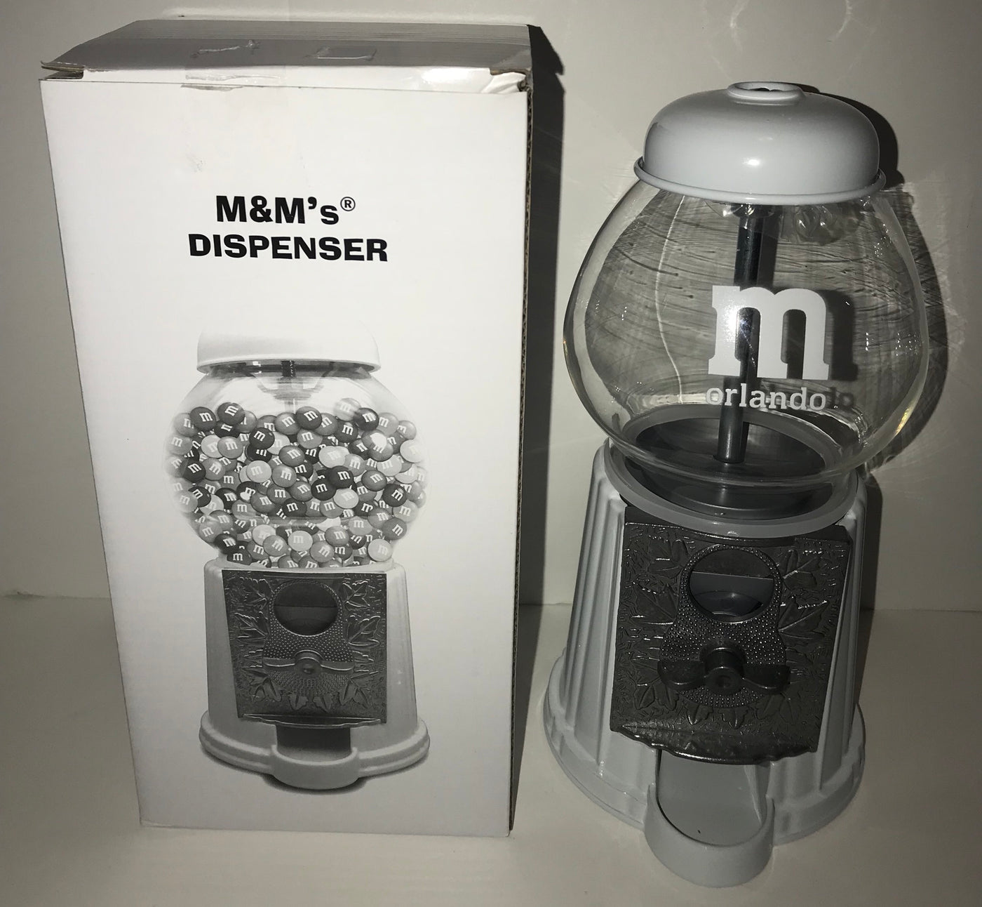 M&M's Orlando Retro Gumball Style Machine Candy Dispenser New with Tags