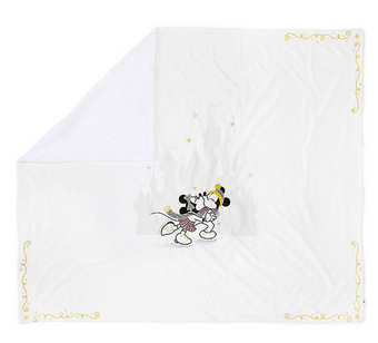 Disney Parks Mickey and Minnie Skating Fleece Holiday Throw Blanket New with Tag