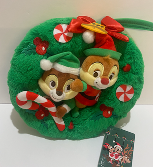 Disney Store Japan Chip and Dale Wreath Christmas Plush New with Tags