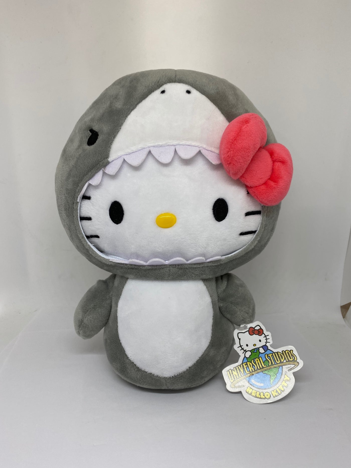 Universal Studios Hello Kitty in Jaws Costume Plush Sanrio New