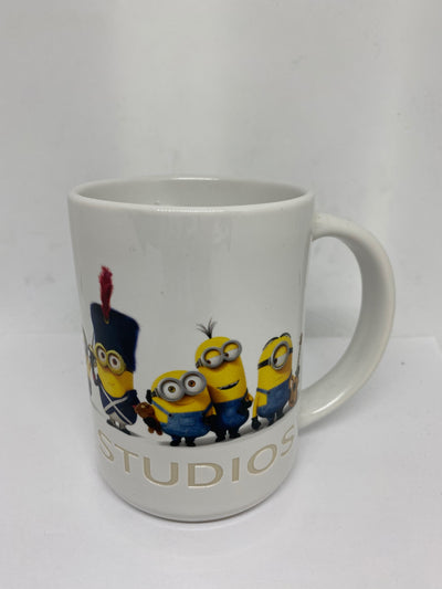 Universal Studios Exclusive Despicable Me Minions Evolution Ceramic Mug New